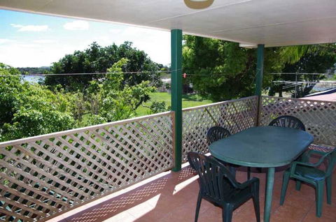 Bellhaven 2, 17 Willow Street - Accommodation QLD 2
