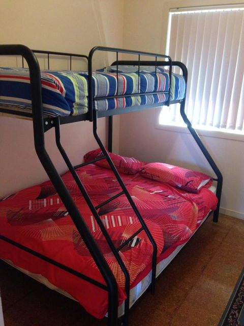 Bellhaven 2, 17 Willow Street - Accommodation QLD 4