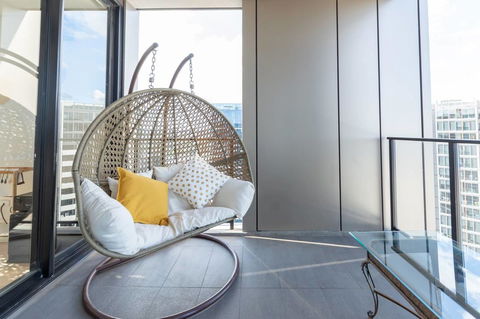 Japanese Style Waterfront Apt Wt Rooftop Pool - Accommodation QLD 14