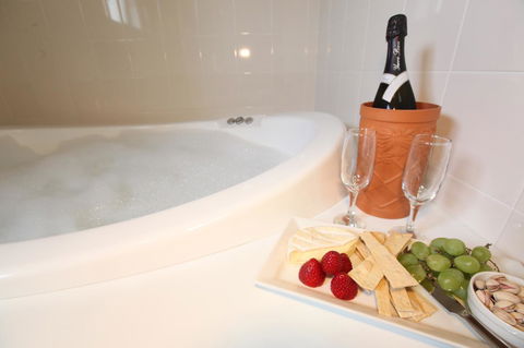 Great Escape Lofts - Accommodation QLD 27
