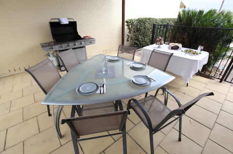 Great Escape Lofts - Accommodation QLD 25