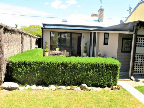 Apple Tree Cottage - Accommodation QLD 27