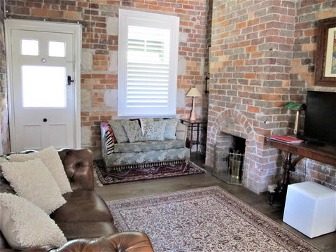 Apple Tree Cottage - Accommodation QLD 13