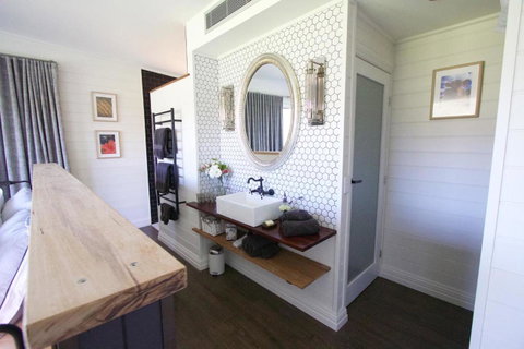 Amaroo Valley Springs - Accommodation QLD 37