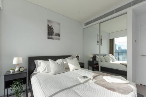 High Rise Apt In Heart Of Sydney Wt Harbour View - Accommodation QLD 7