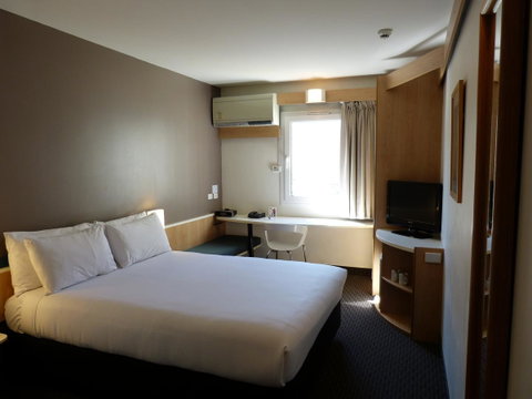 Ibis Thornleigh - Accommodation QLD 3