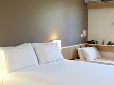 Ibis Thornleigh - Accommodation QLD 21