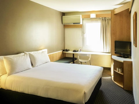 Ibis Thornleigh - Accommodation QLD 6