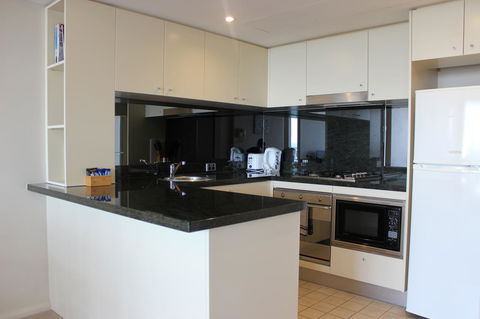 ACLiving Serviced Apartments - Accommodation QLD 12