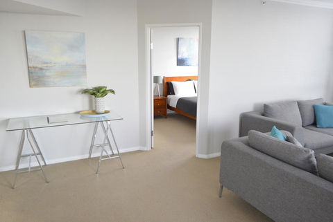 ACLiving Serviced Apartments - Accommodation QLD 0