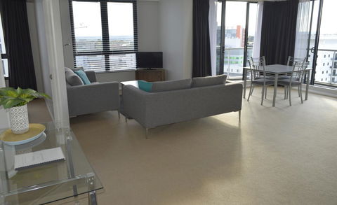 ACLiving Serviced Apartments - Accommodation QLD 16