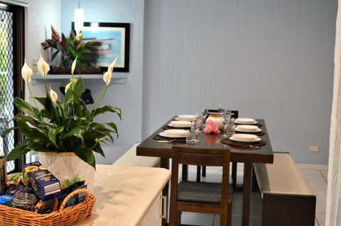 Yigala House - Accommodation QLD 9