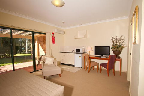 Potters Apartments - Accommodation QLD 15