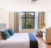Ryals Hotel - Broadway - Accommodation QLD