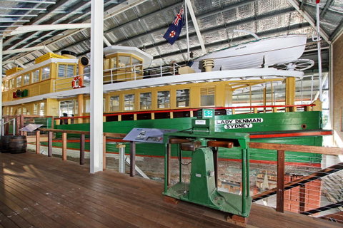 Huskisson Holiday Motel Cabins - Accommodation QLD 13