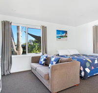 Huskisson Holiday Motel Cabins - Accommodation QLD