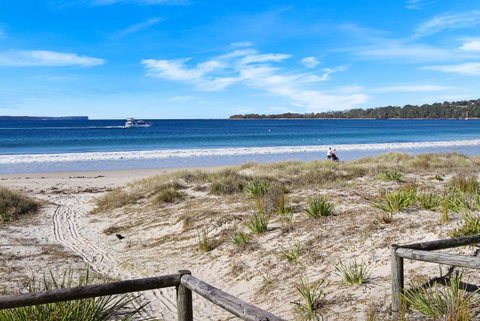 Huskisson Holiday Motel Cabins - Accommodation QLD 15