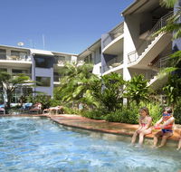 Flynns Beach Resort - Accommodation QLD