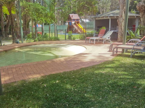 Flynns Beach Resort - Accommodation QLD 3