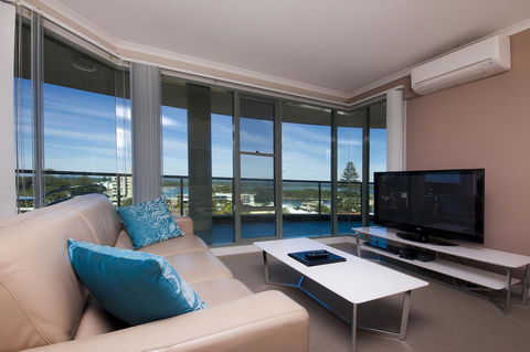 Sails Apartments - Accommodation QLD 5