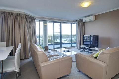 Sails Apartments - Accommodation QLD 0