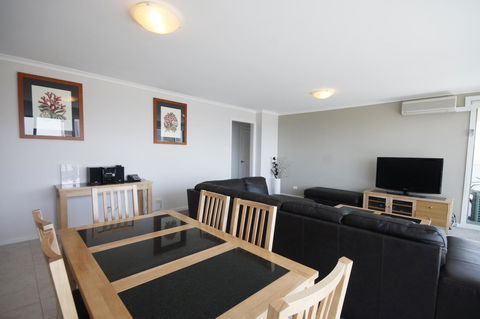 Sails Apartments - Accommodation QLD 21