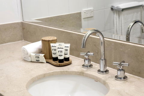 Peppers The Hills Lodge - Accommodation QLD 32