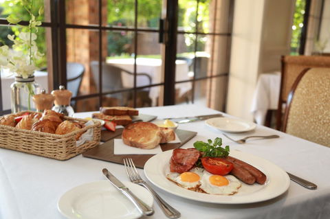 Peppers The Hills Lodge - Accommodation QLD 8