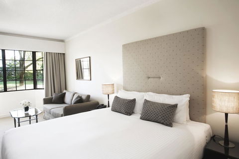 Peppers The Hills Lodge - Accommodation QLD 40