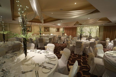 Peppers The Hills Lodge - Accommodation QLD 7