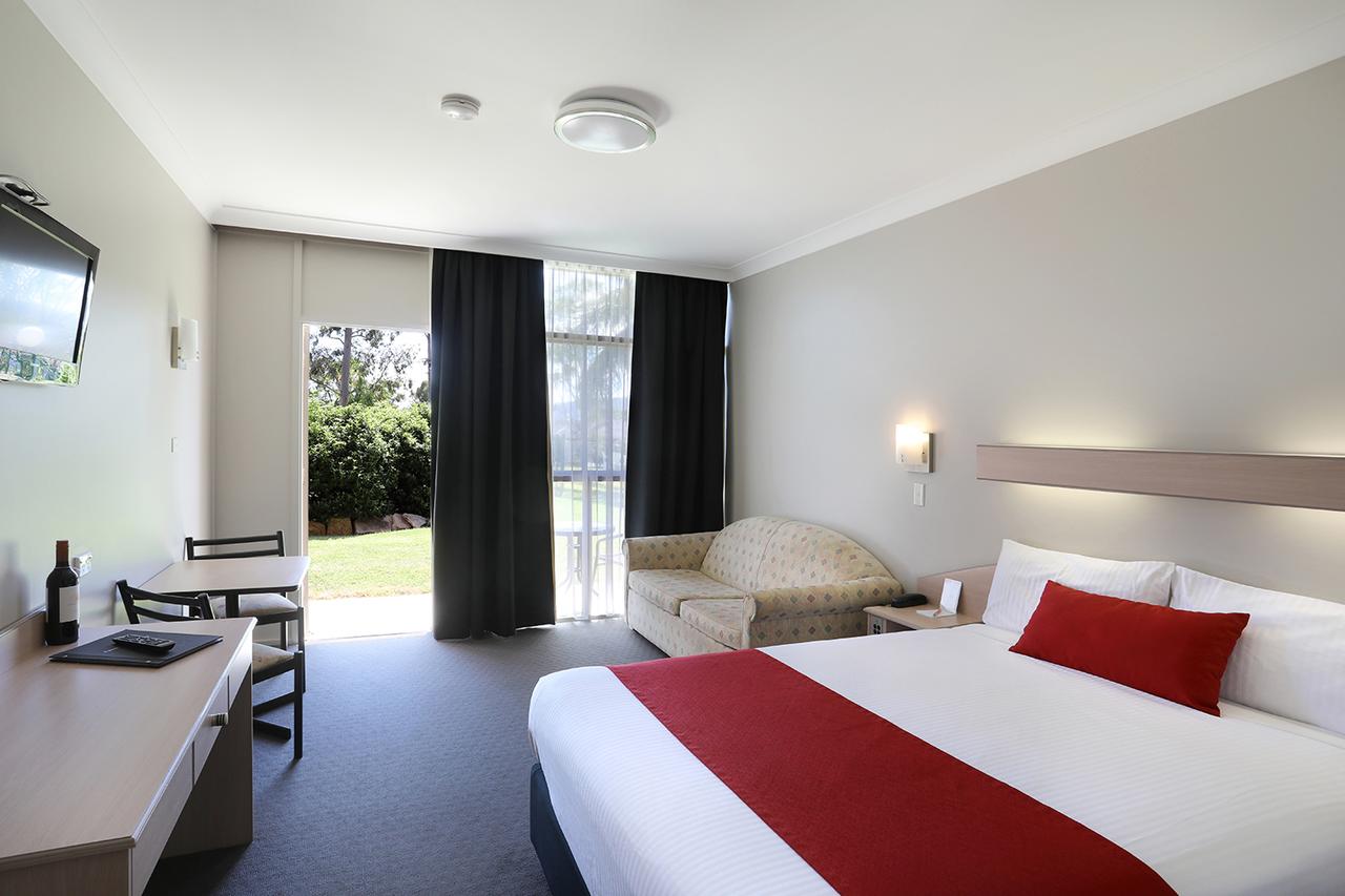 South Tamworth NSW Accommodation QLD