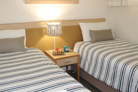 The Boathouse Resort Luxury Apartments - Accommodation QLD 17