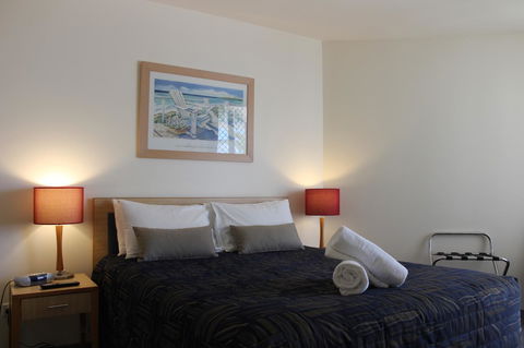The Boathouse Resort Luxury Apartments - Accommodation QLD 4