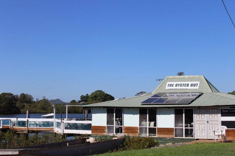 The Boathouse Resort Luxury Apartments - Accommodation QLD 10