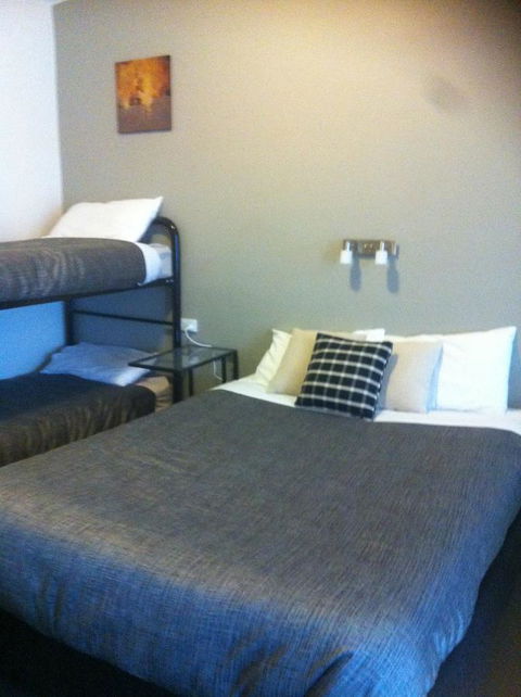 Altair Motel - Accommodation QLD 2