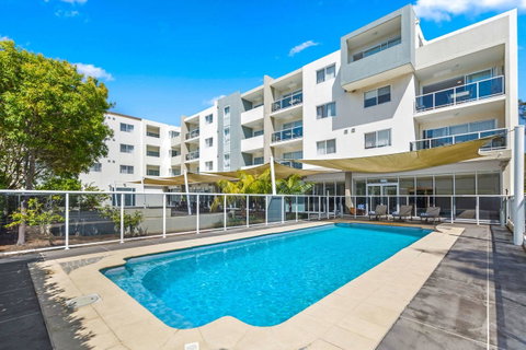 Quality Suites Pioneer Sands - Accommodation QLD 12