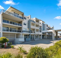 Quality Suites Pioneer Sands - Accommodation QLD