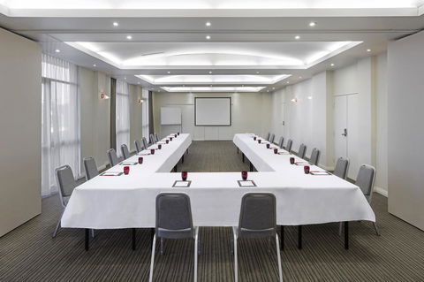 Mercure Newcastle - Accommodation QLD 21