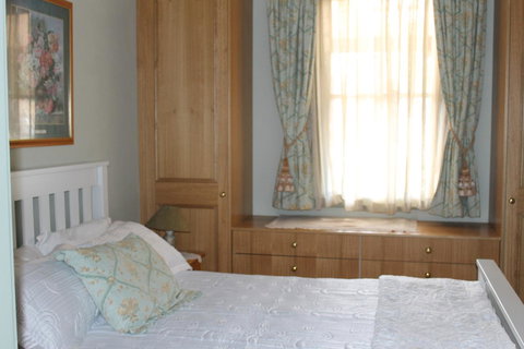 Boot Makers Cottage - Accommodation QLD 11