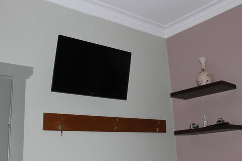 Boot Makers Cottage - Accommodation QLD 14