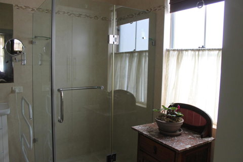 Boot Makers Cottage - Accommodation QLD 16