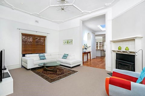 Holiday Home Fairy Bower Road Manly FAB05 - Accommodation QLD 1