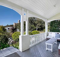 Holiday Home Fairy Bower Road Manly FAB05 - Accommodation QLD