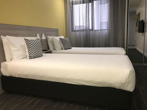Value Suites Green Square - Accommodation QLD 33