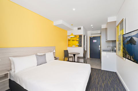 Value Suites Green Square - Accommodation QLD 28