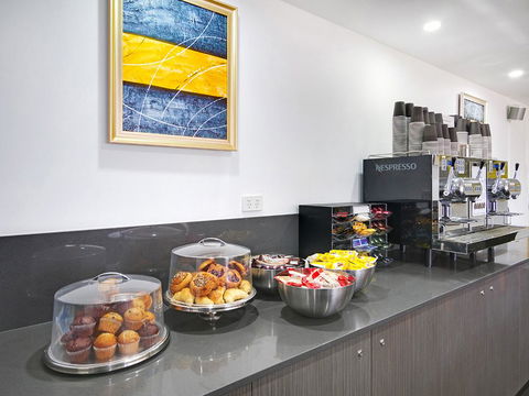Value Suites Green Square - Accommodation QLD 11