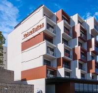 Value Suites Green Square - Accommodation QLD