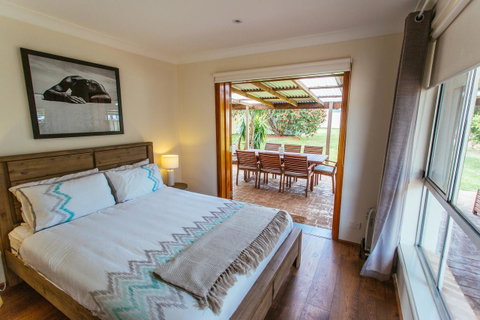 Sunbaker Pet Friendly Awards Finalist 4 Mins Walk To Culburra Beach - Accommodation QLD 2