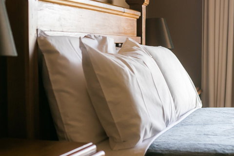 Ironstone Estate Lovedale - Accommodation QLD 21