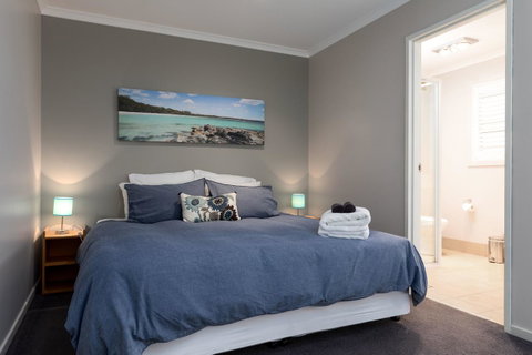 The Edgewater On Greville - Accommodation QLD 28